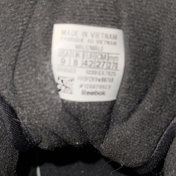 Men Reebox Question - Picture 5 of 5